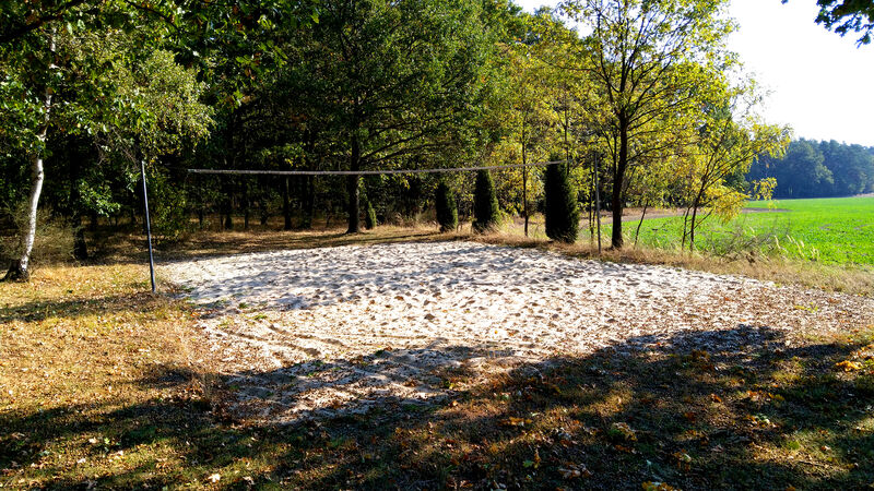 Ferienwohnung Lausitzblick - Das Beachvolleyballfeld Bild 1